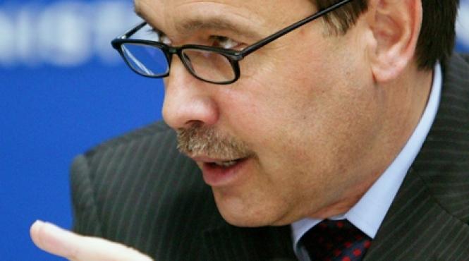 ue ne cere sa taiem cheltuielile