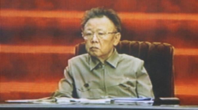 daily mail kim jong il foloseste armele nucleare pentru a nu avea soarta lui nicolae ceausescu