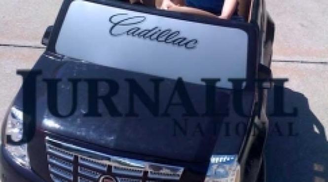 un mini cadillac pentru fiul nadiei