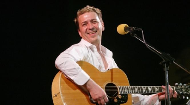 zece intamplari din zece orase