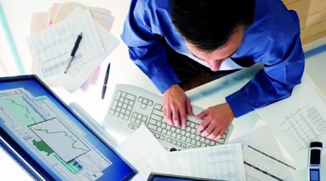 boli date de munca la computer