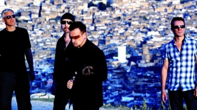 bono si the edge compun muzica si textul unui musical pentru broadway inspirat de omul paianjen