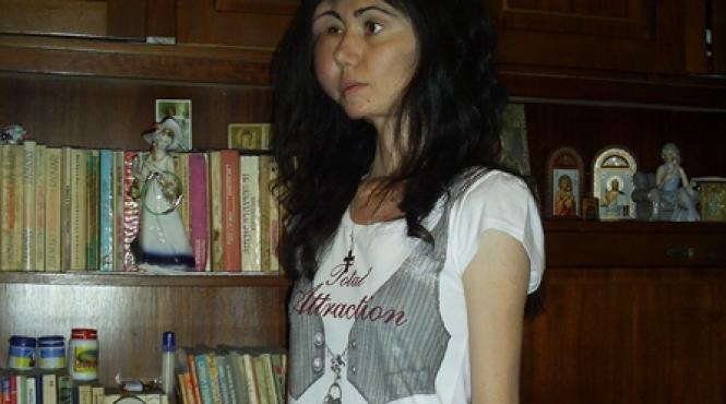 sunt un om cu doua fete