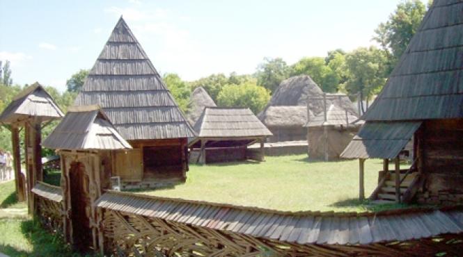 vara pe ulitele satului din capitala