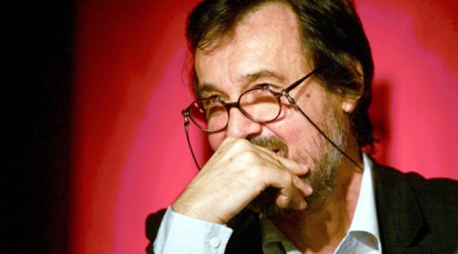 alexandru dabija privesc atent la om