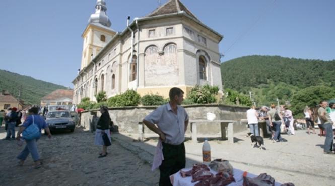 satul din margine de codru