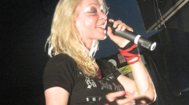 arch enemy se intoarce la radacina raului