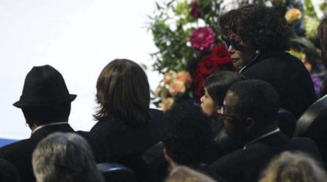 omagiu planetar pentru michael jackson