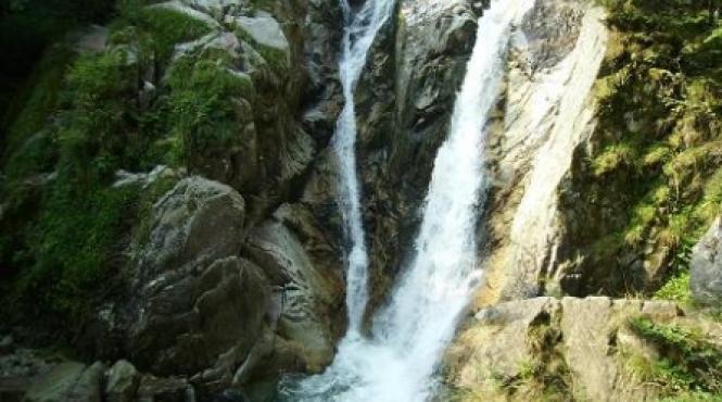 parcul national retezat in semifinalele competitiei cele sapte minuni naturale ale lumii