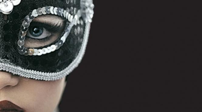 cine nu e ca noi e impotriva noastra