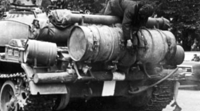 a cerut ceausescu interventia trupelor tratatului de la varsovia in polonia