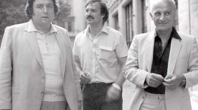 isi insuseste poezia pe dinauntru