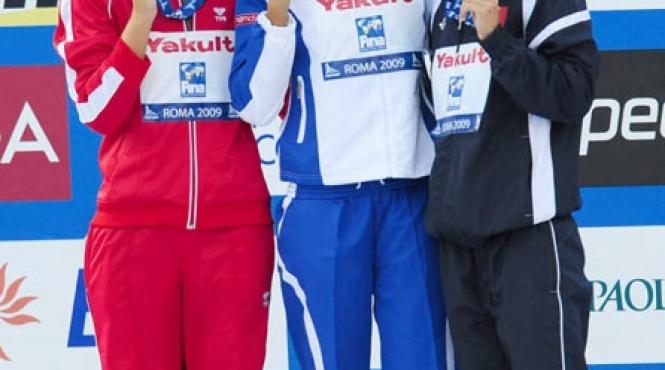 camelia floarea rara a inotului