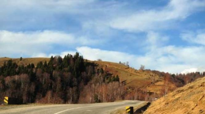 se asfalteaza transalpina cea mai inalta sosea