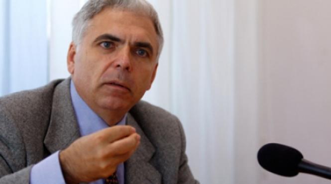 plumb il vrea pe severin comisar european