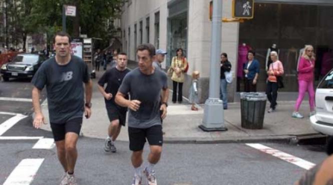 sarkozy asuda pe strazile din new york