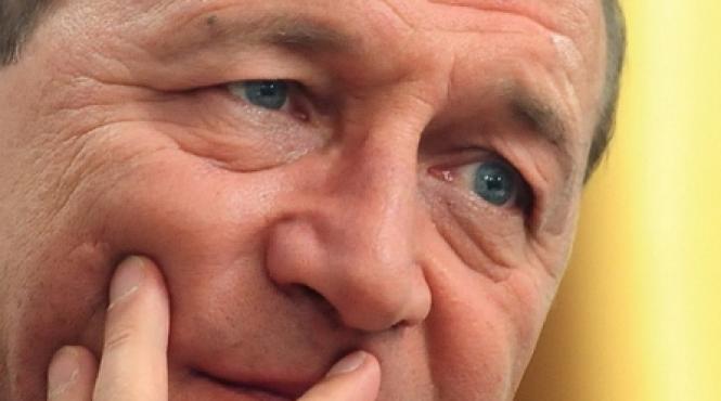 criza scade credibilitatea lui traian basescu