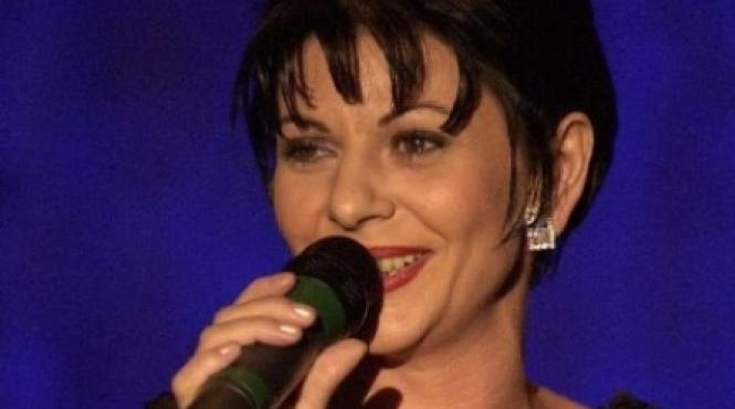 operatia pe creier a elenei carstea a reusit