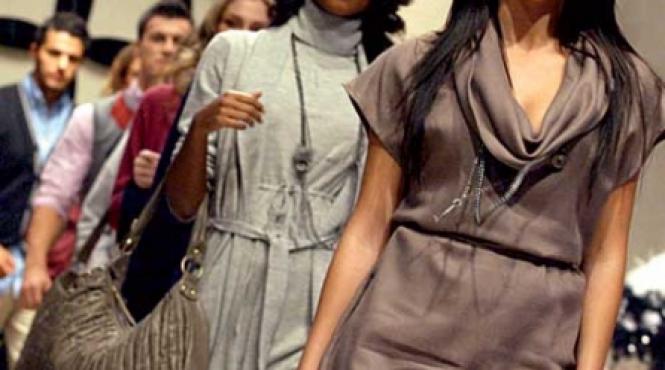 fashion summit la plaza romania