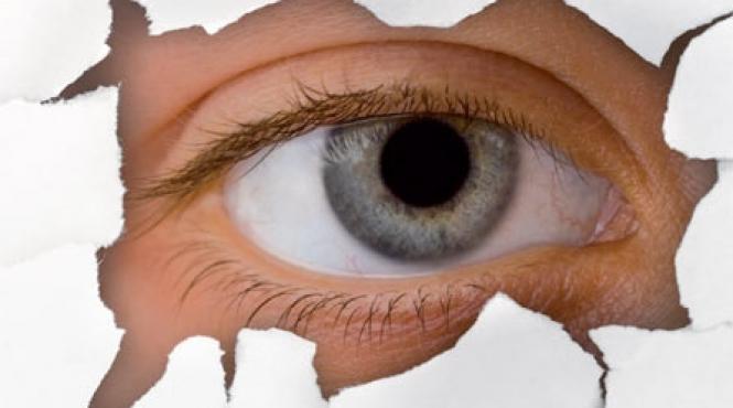 cum tratam cearcanele