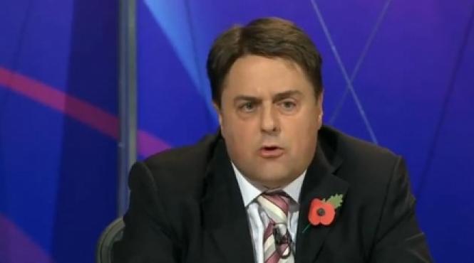 un politician britanic apara ku klux klan ul