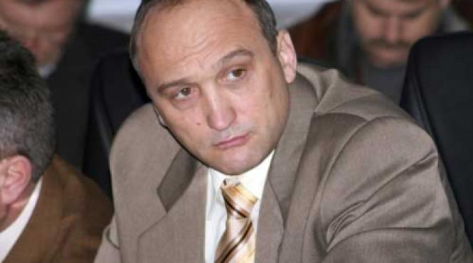 oameni politici in solda mafiei lemnului ii