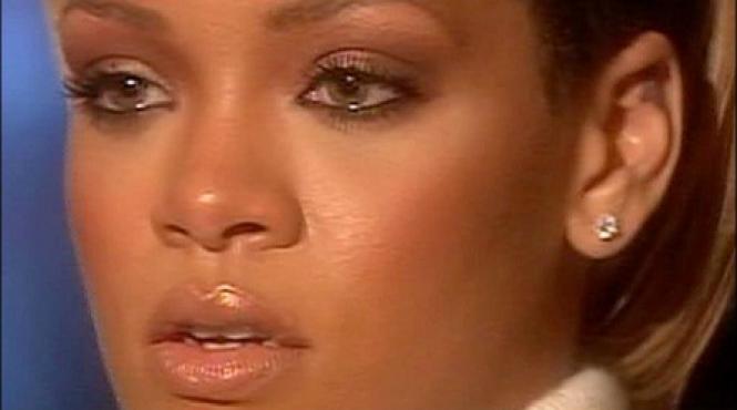 video rihanna vorbeste despre trauma cauzata de chris brown