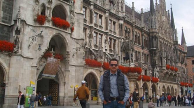 astazi e ziua ta vlad ionescu