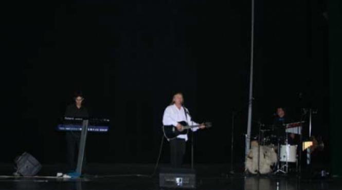 stefan hrusca a pornit colinda de la caracal