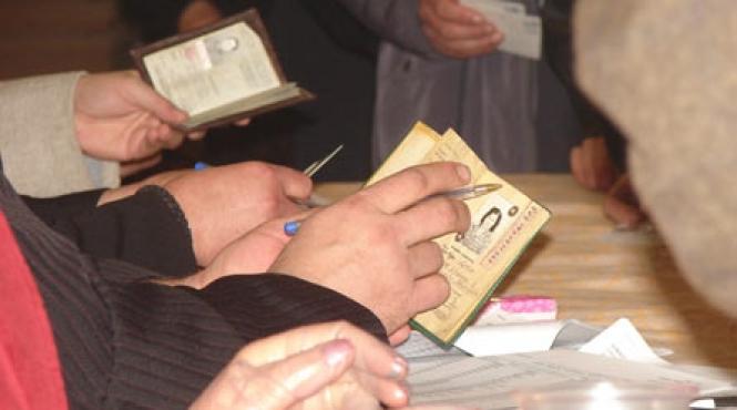 urmariti penal pentru infractiuni electorale