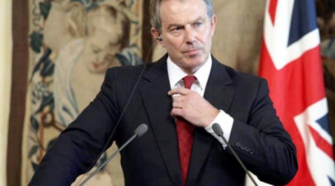 tony blair acuzat de atitudine lingusitoare fata de sua