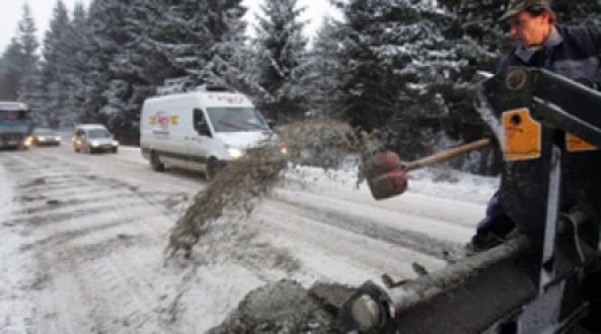 paturi si ceai pentru persoanele blocate pe de 85 urziceni buzau vezi aici cum se circula pe drumurile nationale