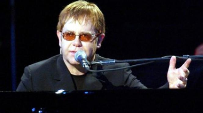 biletele la concertul elton john costa intre 90 si 650 de lei