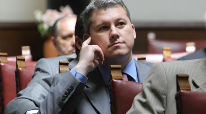 judecatorii numara greselile lui predoiu