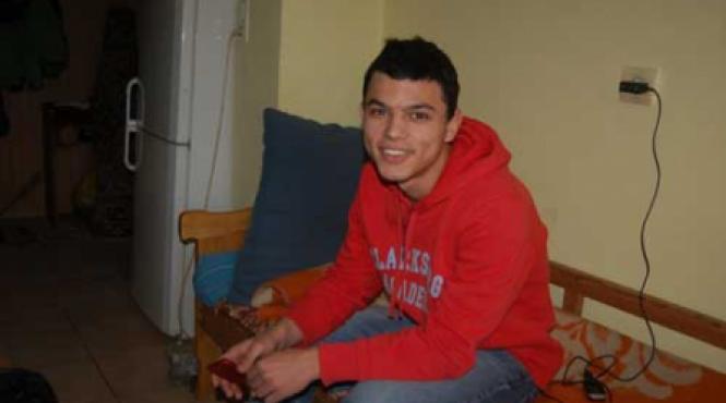 ieseanul de o varsta cu revolutia