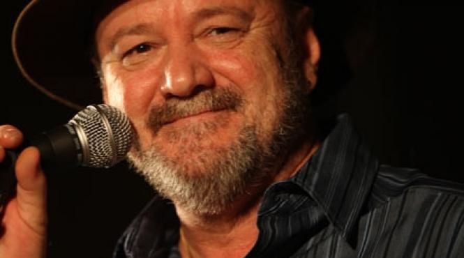 nicu alifantis cantaret de semineu cu album cu tot