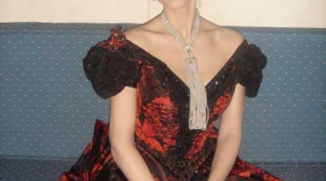 ramona badescu la rai uno intr un serial de epoca