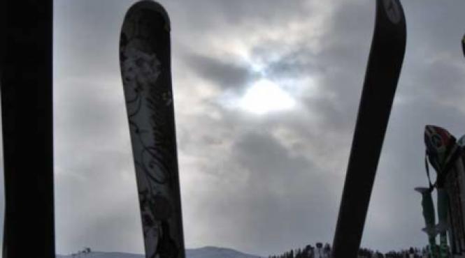 cu schiurile printre stele