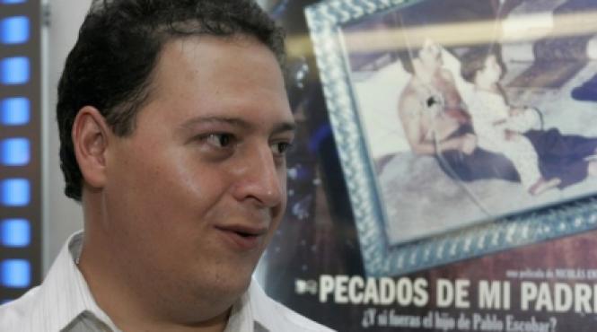 se intalneste cu copiii celor ucisi de tatal sau