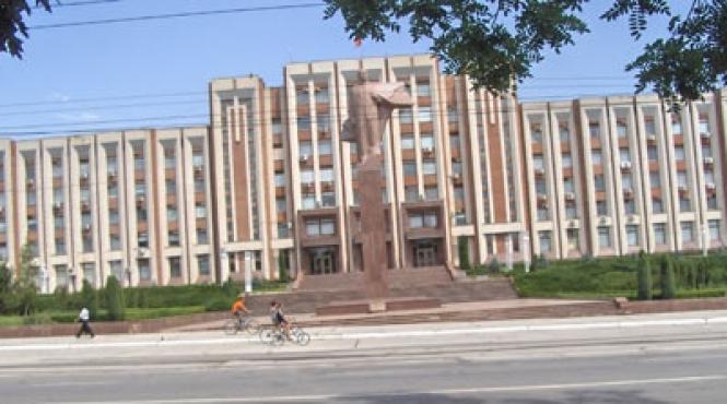 anticomunism la foc automat in republica moldova