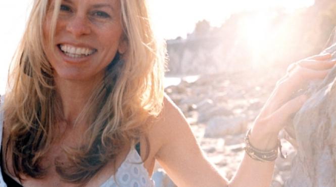 abia astept sa cant din nou in romania