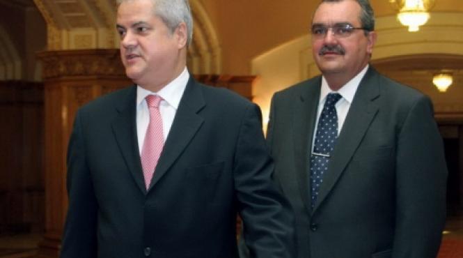 mitrea il sustin pe nastase daca intra in turul doi cu geoana
