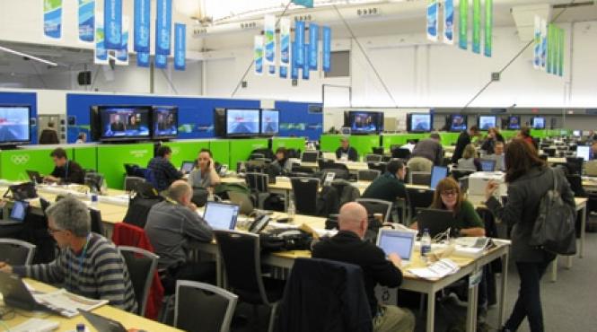 rivalitatile se vad deja in centrul de presa