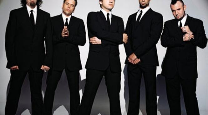 the bloodhound gang revine la bucuresti