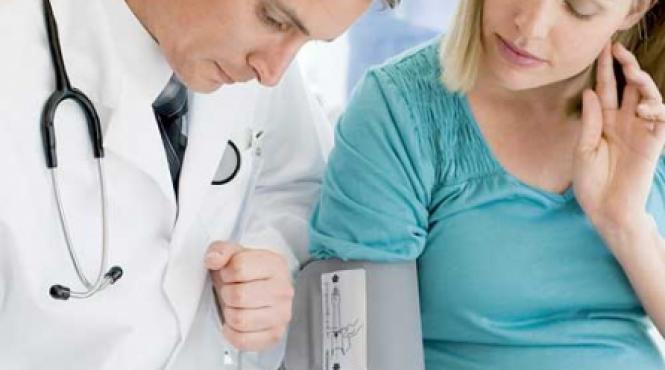 gravida si afectiunile urechii