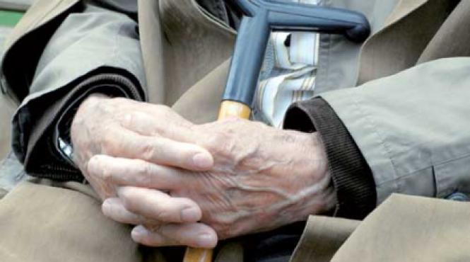 cersetorul traieste printul a murit