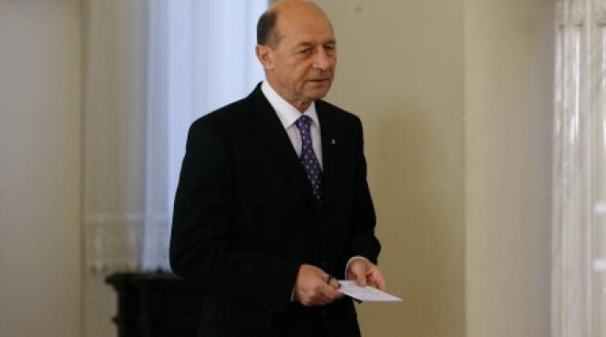 basescu nimeni nu mai poate influenta politic functionarea sri si sie
