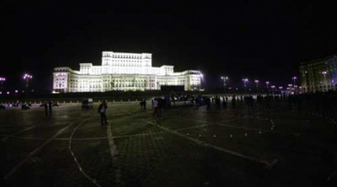 palatul parlamentului da tonul stingerii luminilor