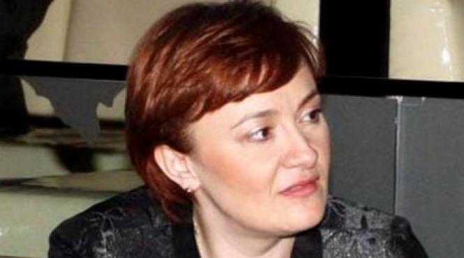 minca ii urez succes lui teo trandafir dar pacat ca nu a ramas la tv unde se pricepea mai bine