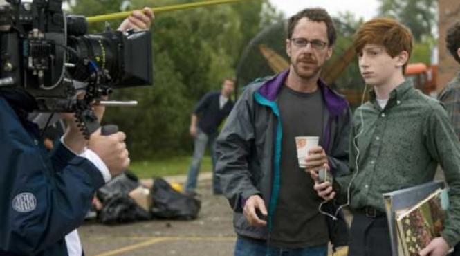 a serious man inchide festivalul b est iff